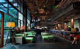 The Orient Jakarta, a Royal Hideaway Hotel